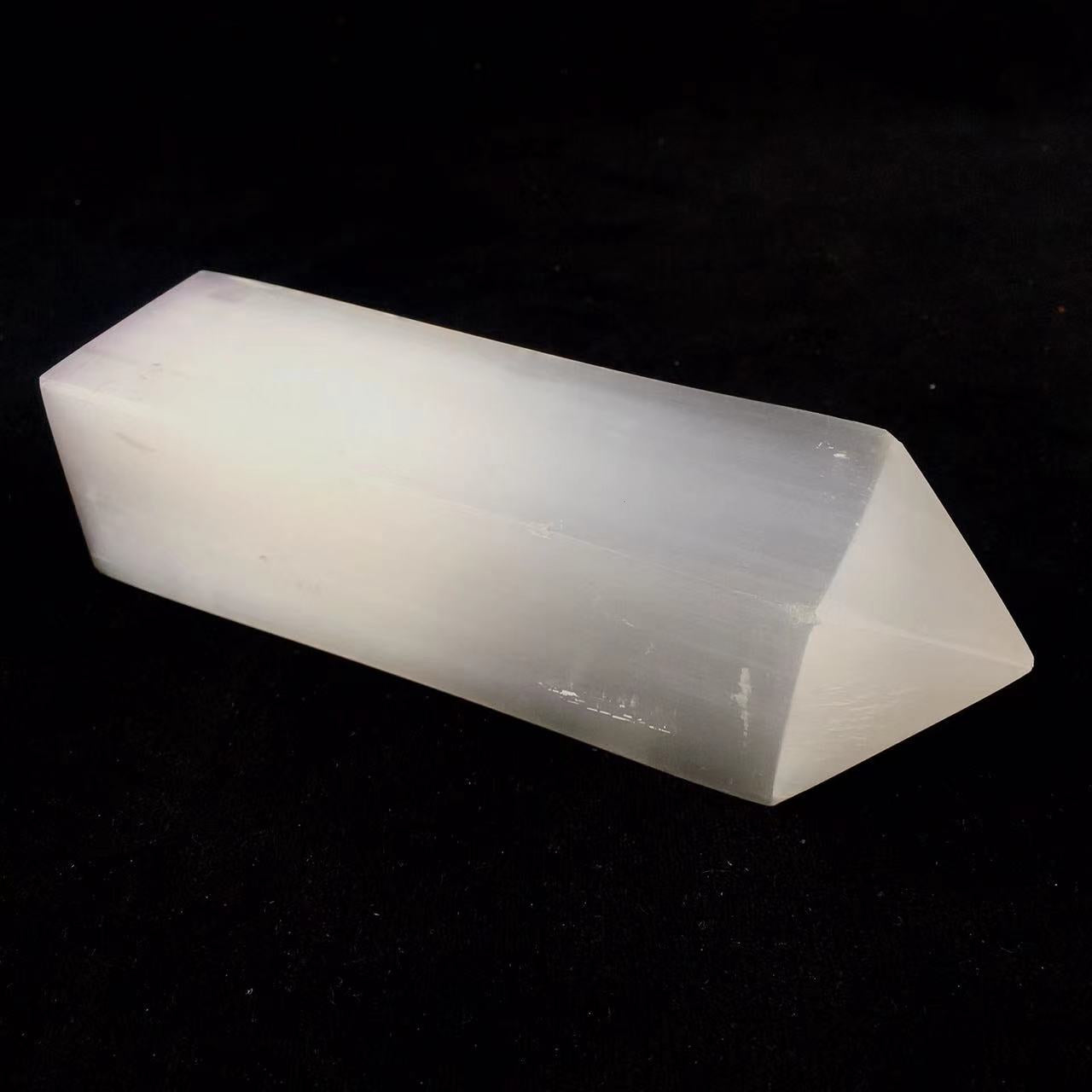 Wholesale high quality reiki natural crystal selenite tower for decoraiotion