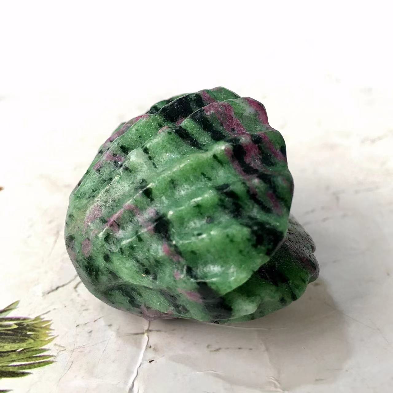Wholesale Hand Carved Natural Crystal Mixed Small Gemstone Shell For Decor