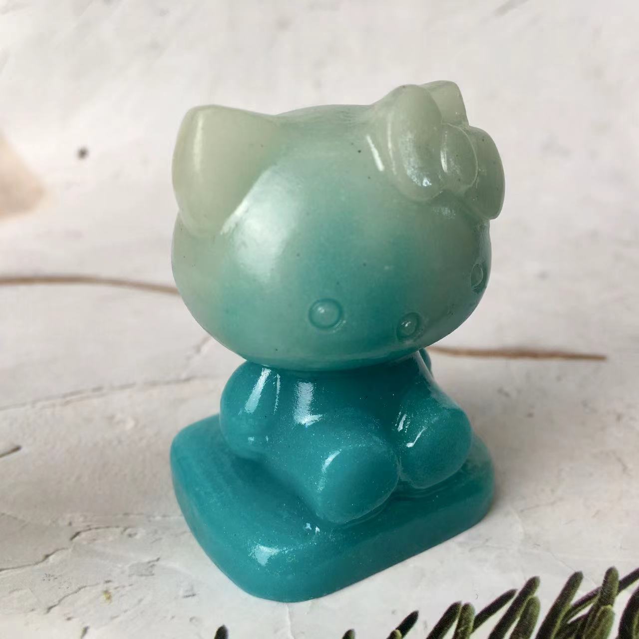 Wholesale Luminou Crystal Carving Hellokitty Collection for gift