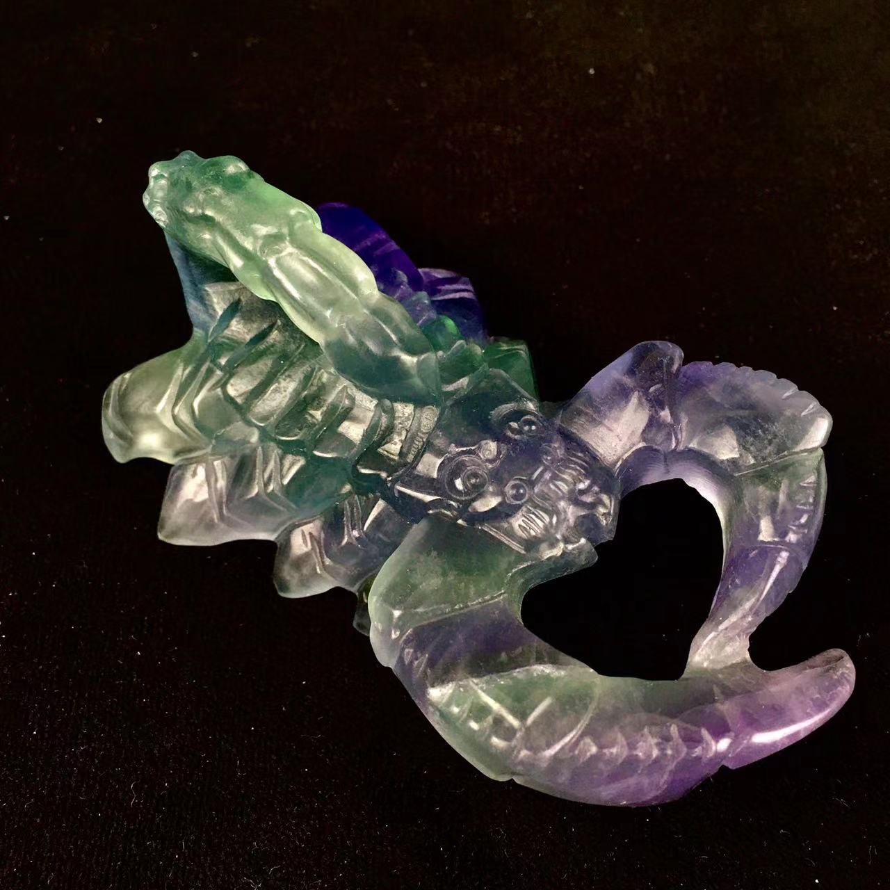 Wholesale Natural Crystal Crafts Carving Fluorite/Silver obsidian Scorpion For Decoration