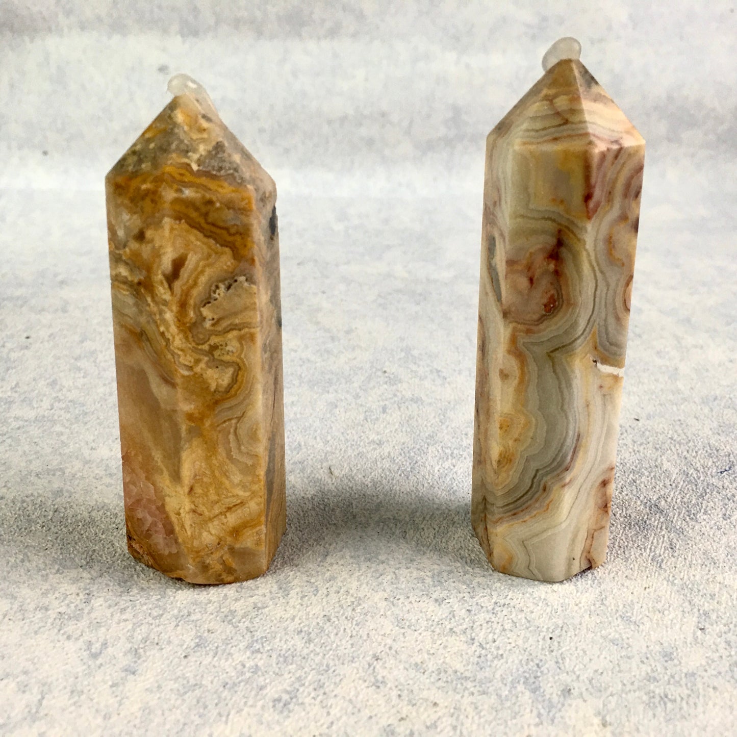 Wholesale natural crazy lace agate tower for decoraiotion 1kg