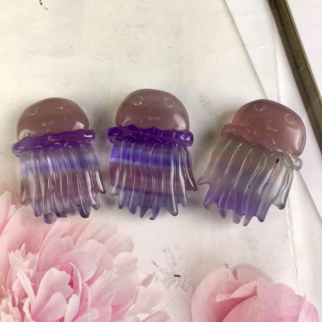 High quality wholesale Natural Crystal Flourite jellyfish For Decoration 1pc