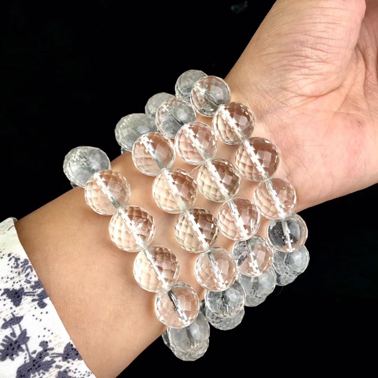 High Quality Natural Clear quartz White Crystal14mm Bracelet Crystal Single Circle Hand String Clear Quartz Charm Bracelets