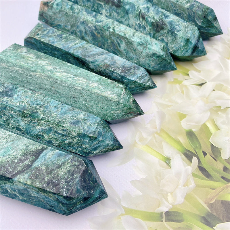 Wholesale Natural Crystals Green Mica Tower for decoration 1kg