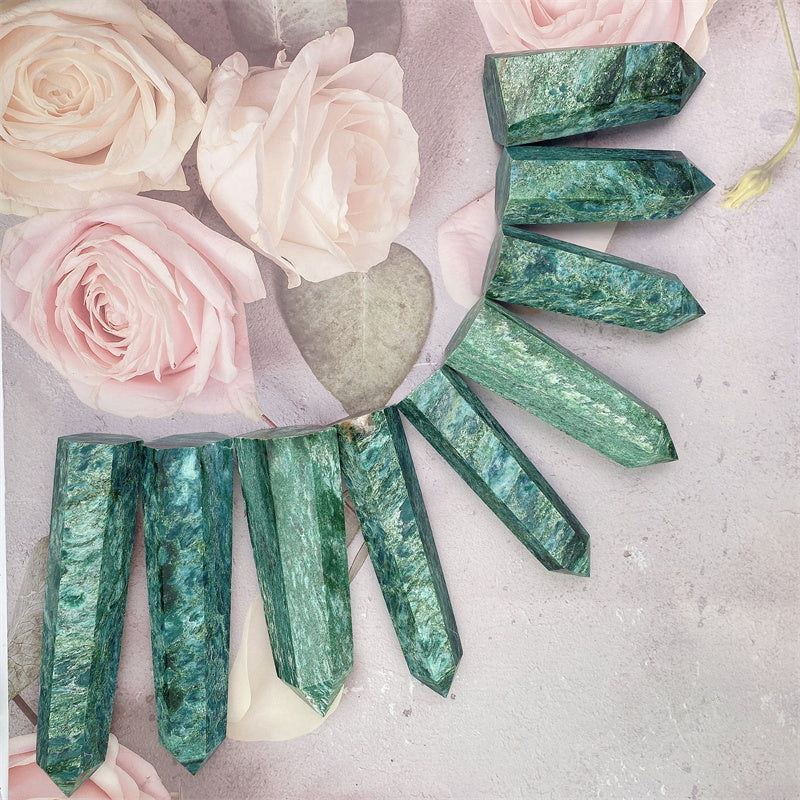 Wholesale Natural Crystals Green Mica Tower for decoration 1kg