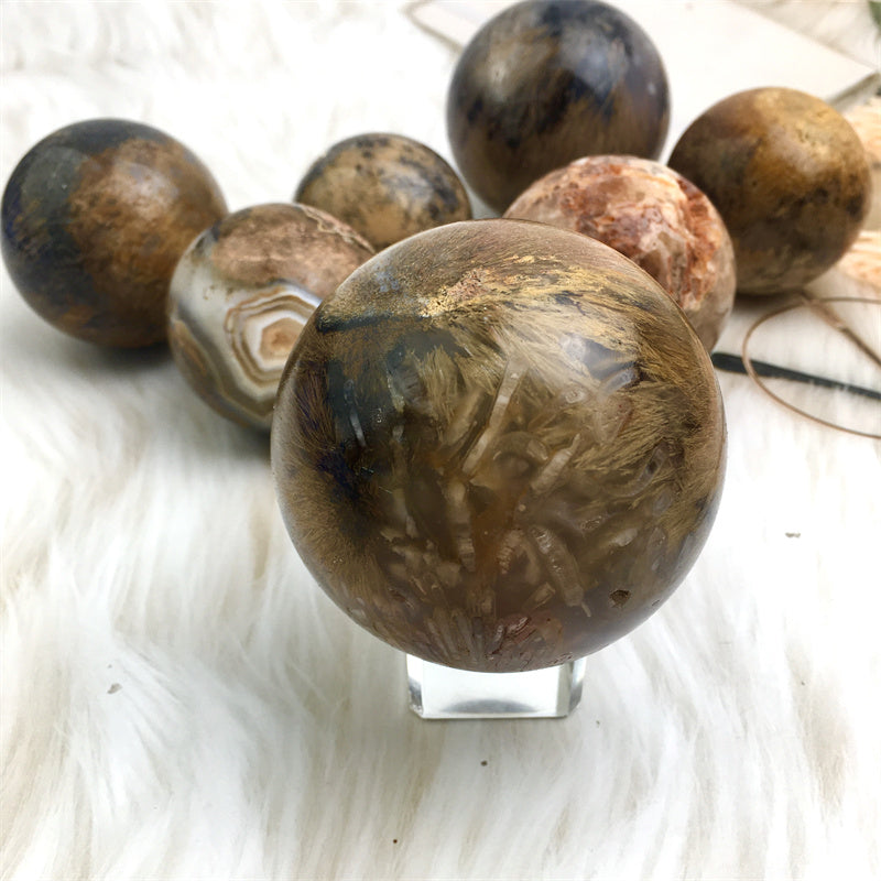 Wholesale High Quality Natural Large Crystal Ball Rutilated Agate Sphere For Decoration 1kg