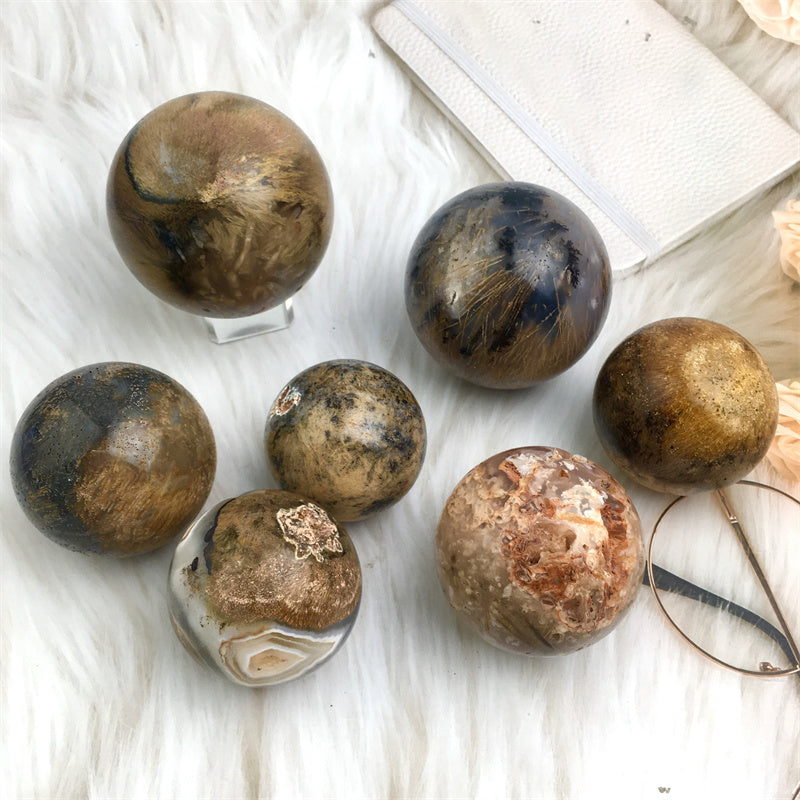 Wholesale High Quality Natural Large Crystal Ball Rutilated Agate Sphere For Decoration 1kg