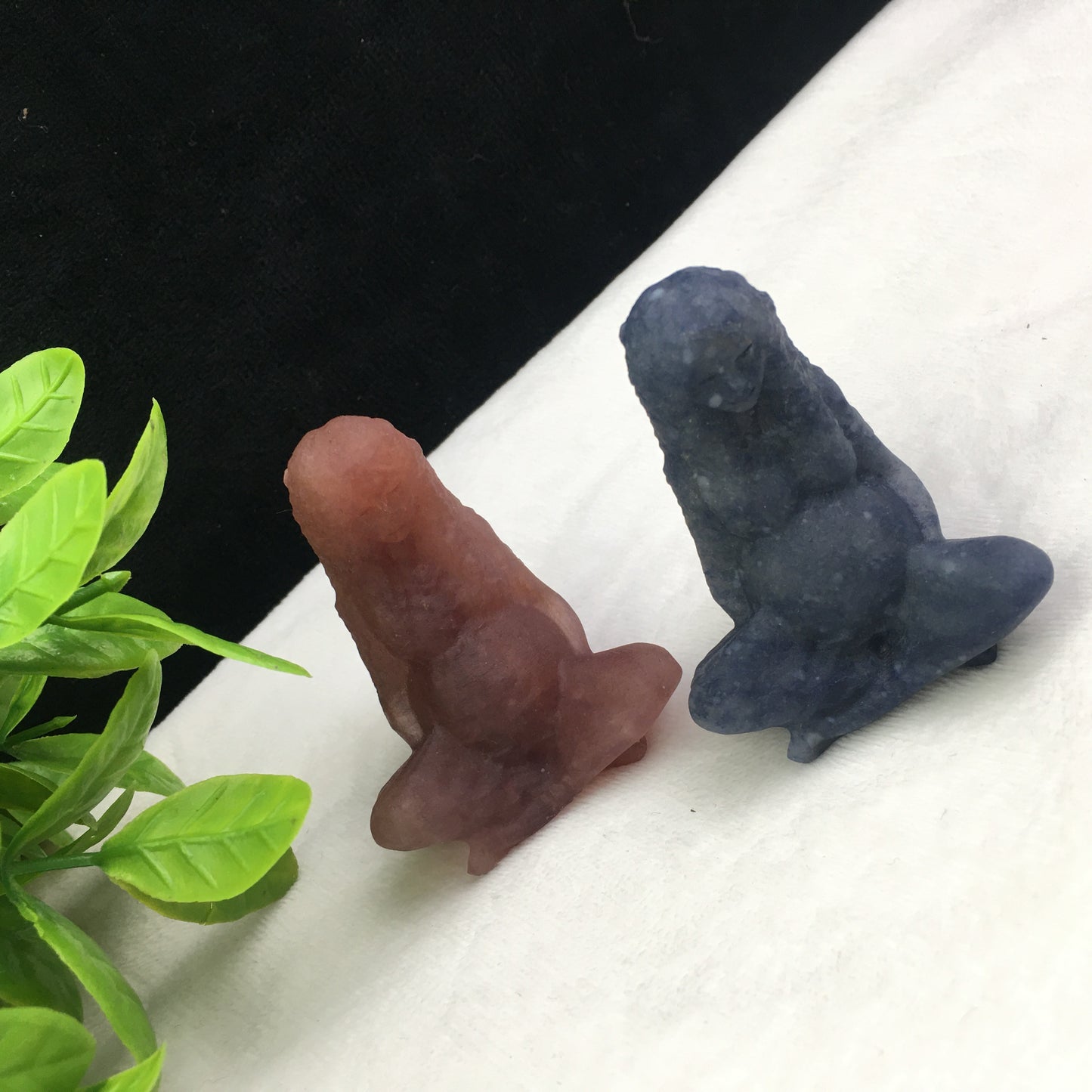Wholesale high quality reiki natural Earth the mother carving for decoration