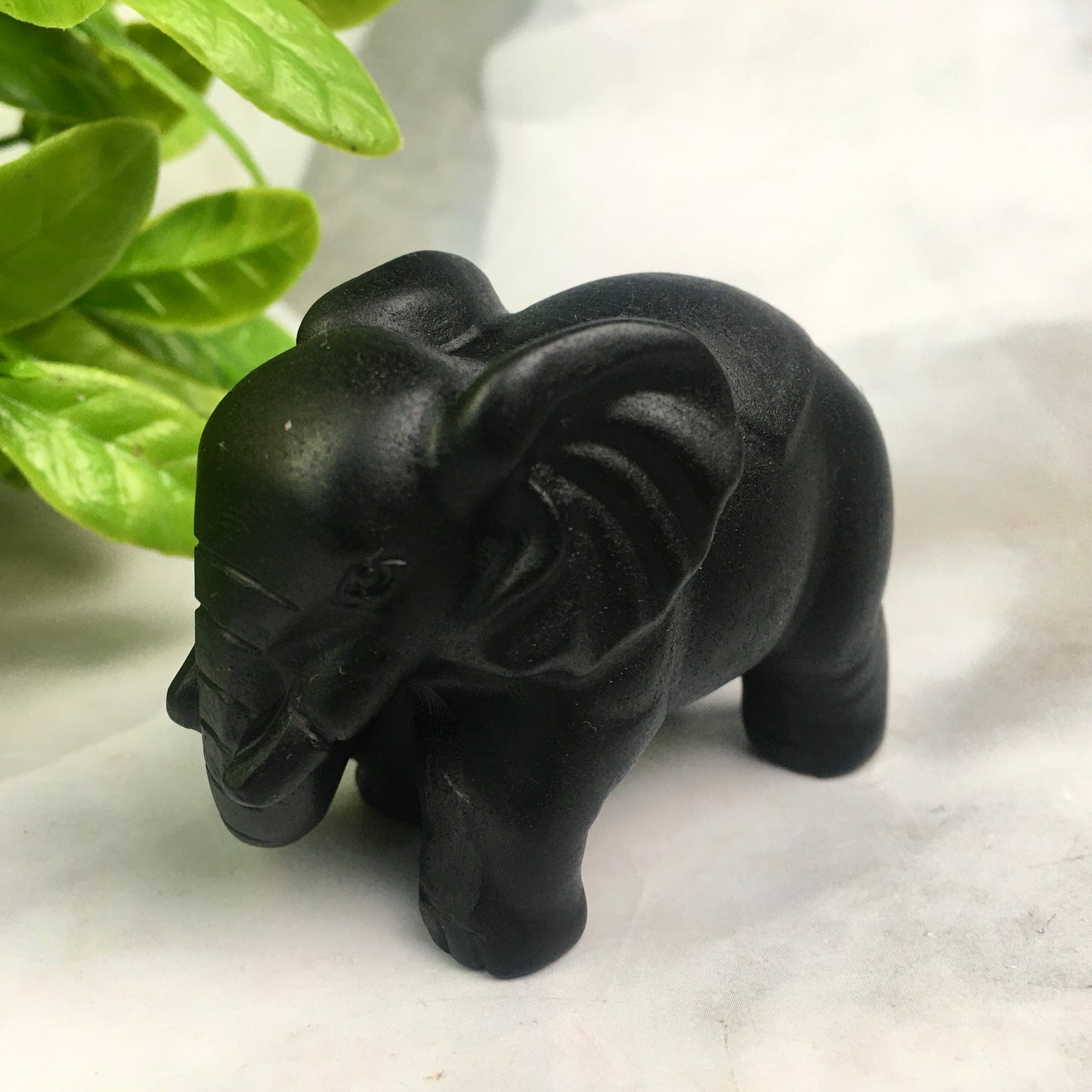 Wholesale high quality reiki naturalcrystal Black obsidian carving Collection for decoraiotion