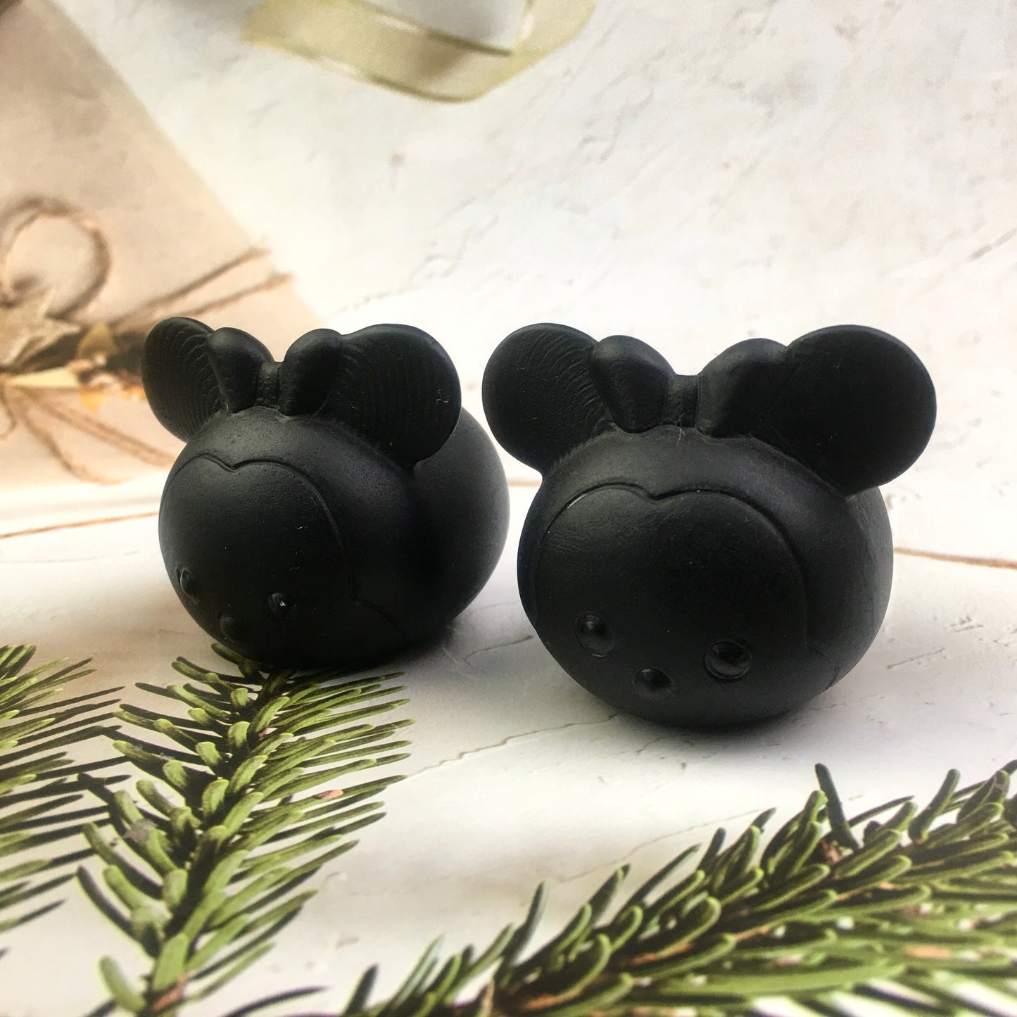 Wholesale high quality reiki naturalcrystal Black obsidian carving Collection for decoraiotion