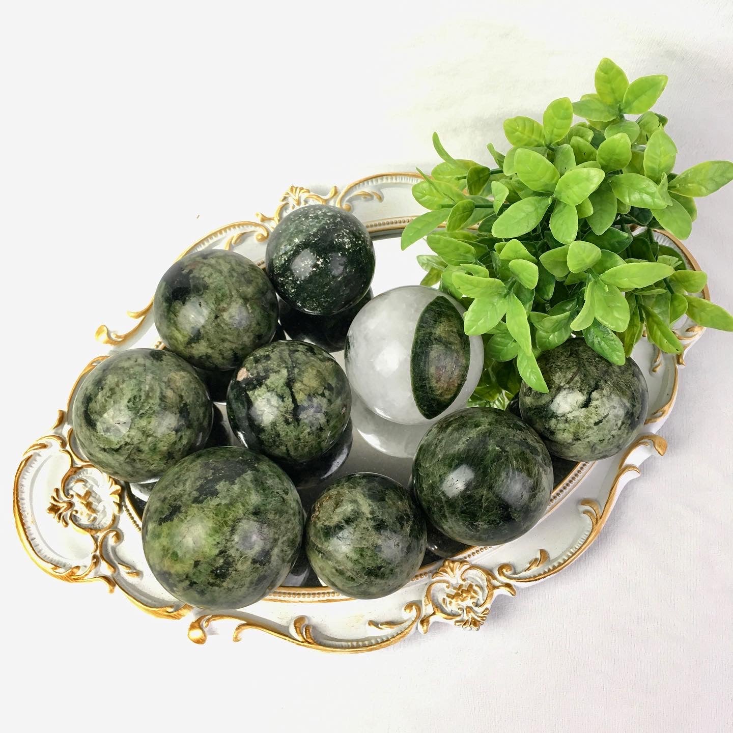 Wholesale Natural Healing Green tourmaline sphere for decoration 1kg