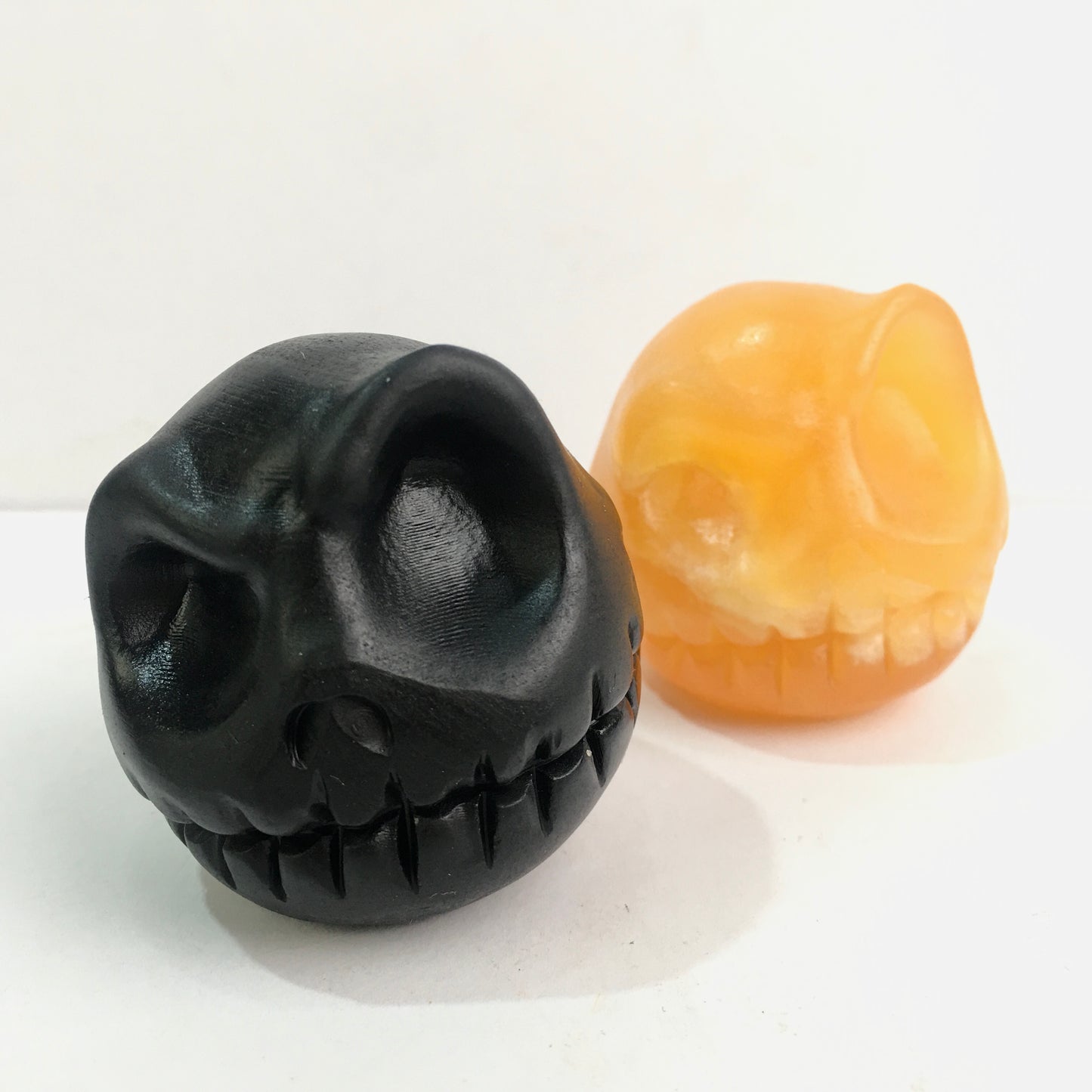 Wholesale high quality reiki natural crystal skull jack carving for decoraiotion