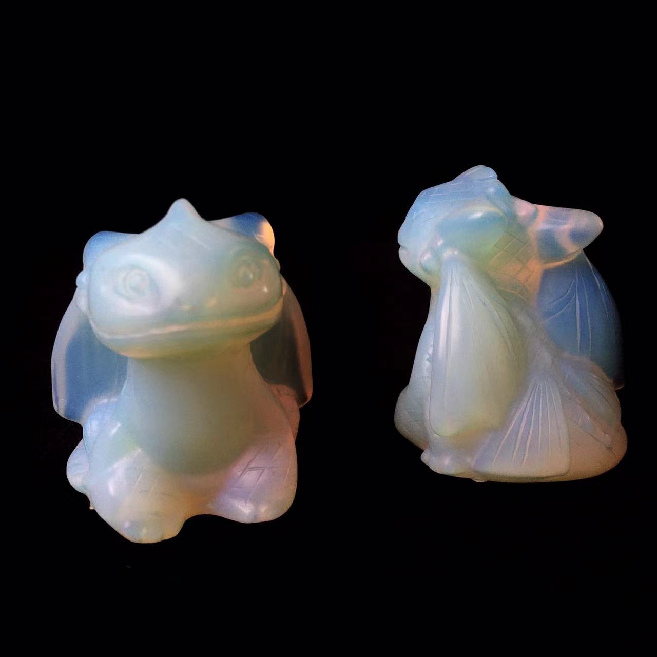 Customizable Wholesale Natural Hand Carved Crystal Quartz Toothless for decoration