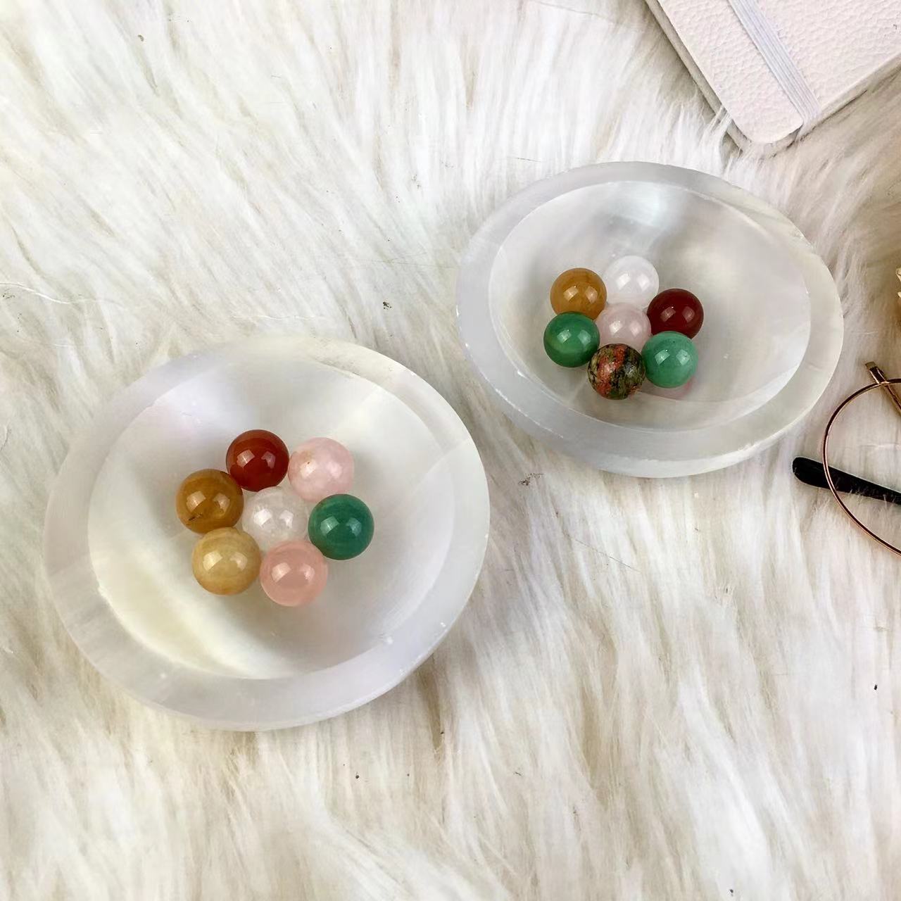 Wholesale high quality reiki natural crystal selenite bowl for decoraiotion
