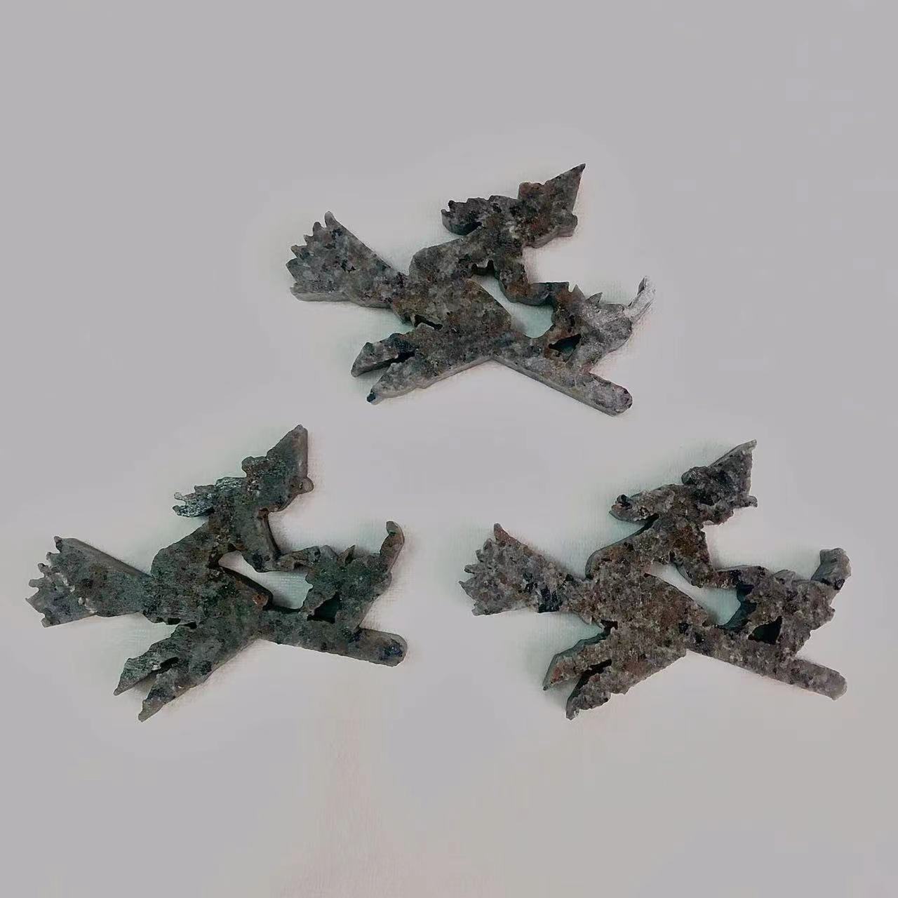 Wholesale Natural Crystal Hand Carved Yooperlite Witch On The Broom For Halloween Gift