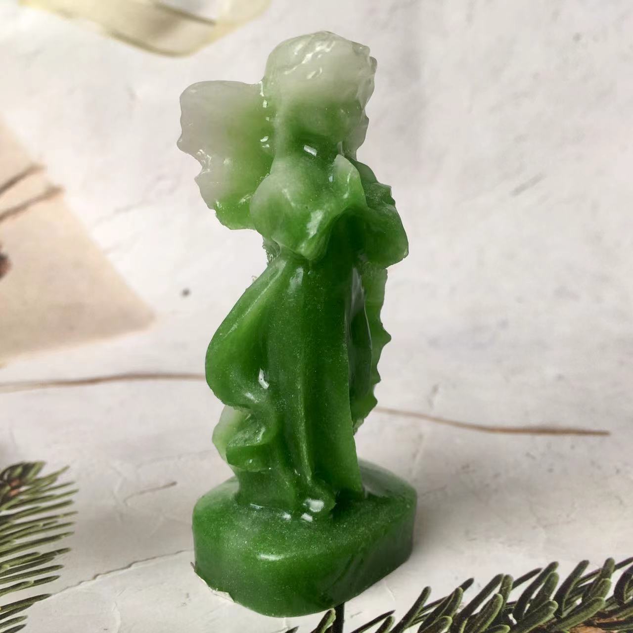 Wholesale Crystal Carving Luminous Angel Small Carving Collection for gift