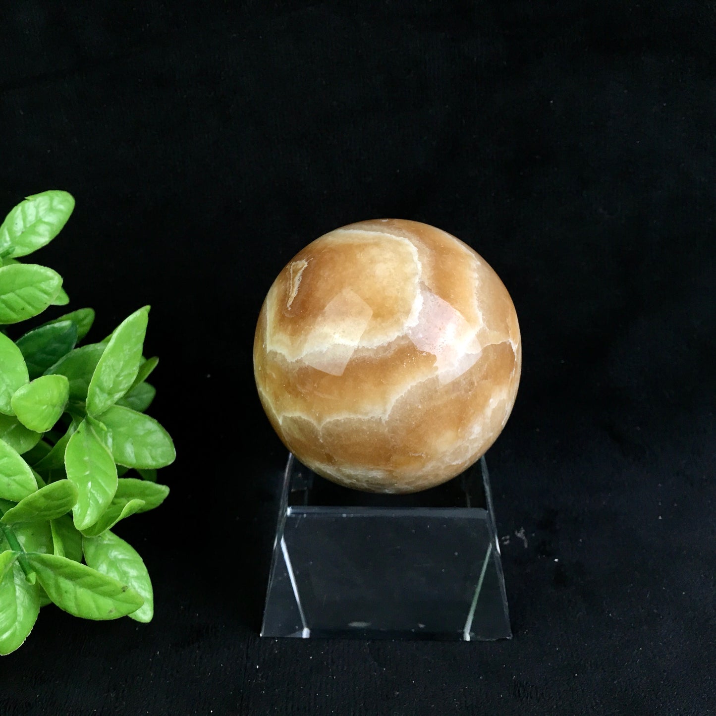 Wholesales high quality Yellow jade sphere natural healing crystal sphere gemstone for home decoration 1kg