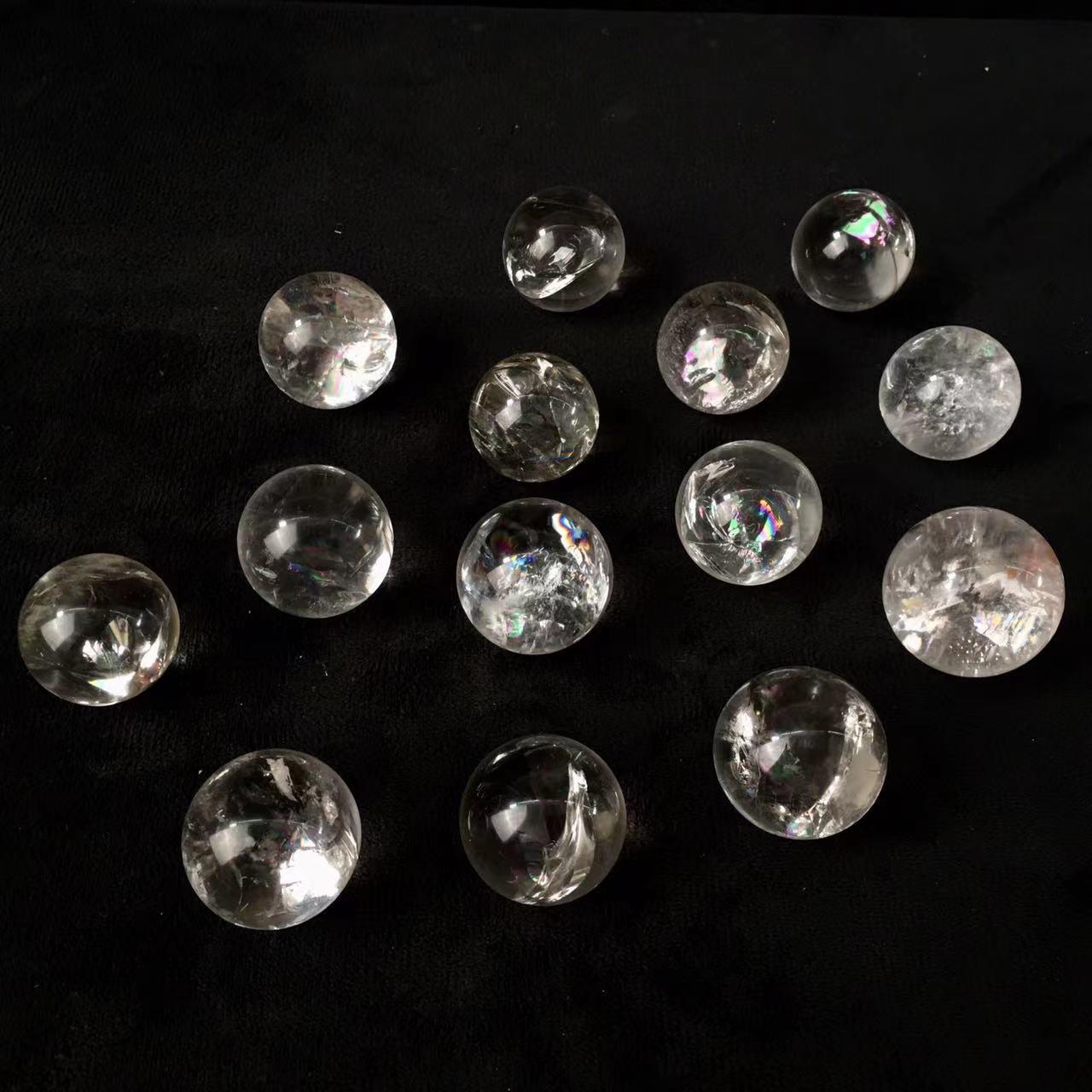 Wholesale high quality reiki natural Mini rainbow clear quartz sphere for decoration 1pc