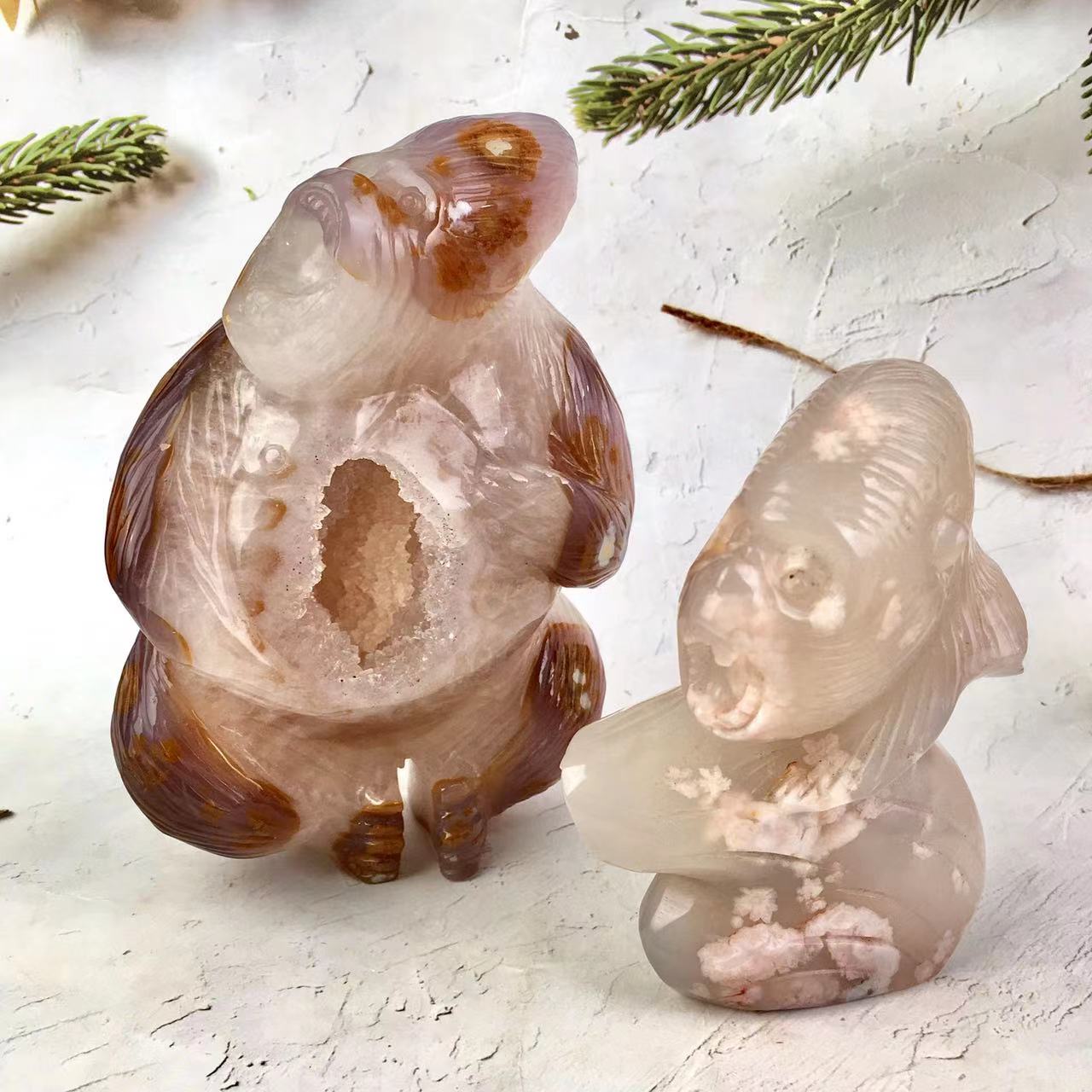 Polished Wholesale Crystal Carved Natural Sakura Agate Orangutan Natural Healing Decoration