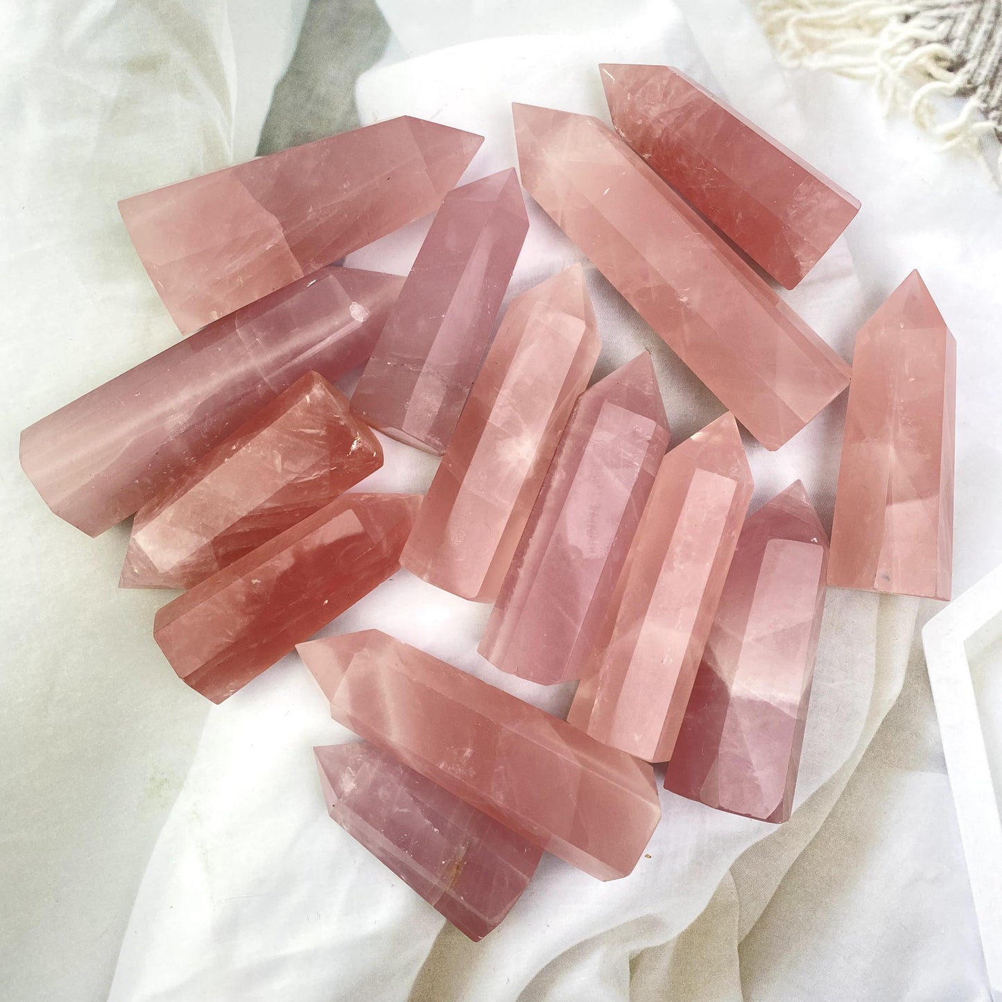Wholesale Natural Crystals Healing Rose Quartz Tower For Decoration 1kg