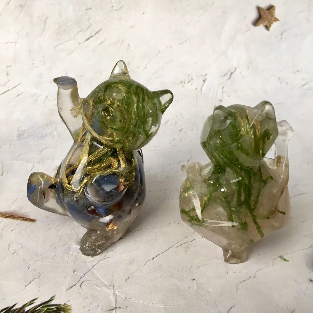 Wholesale resin money fortune cat carveds animal gift folk crafts healing souvenirs decoration