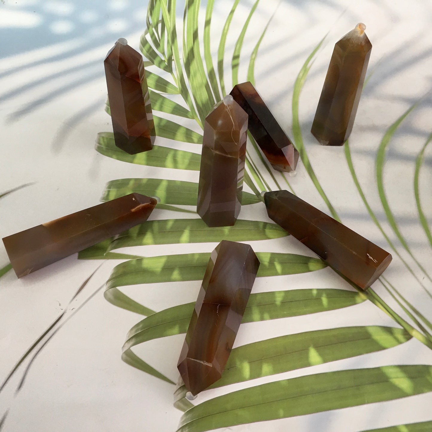 Wholesale natural high quality red agate tower for decoraiotion 1kg