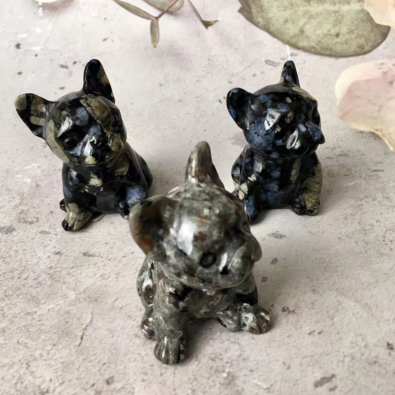 Natural Healing Crystal Animal French Bulldog Carving For Home Decoration