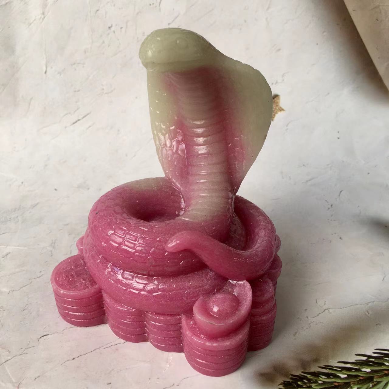 Multi color Snake Polished Carving Luminous Crystal Carved Snake