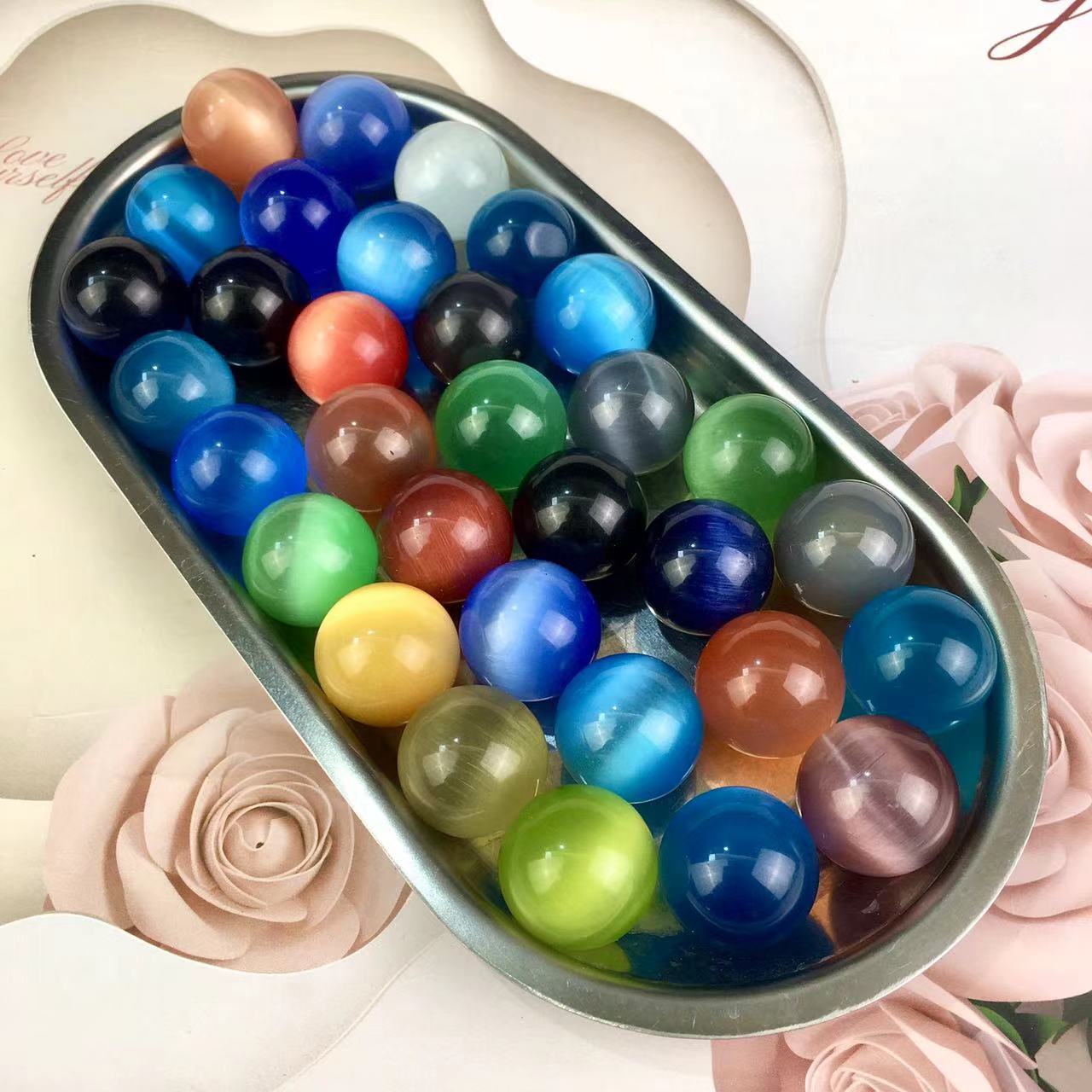 High quality wholesale Natural Crystal Man made cat eye beads For Decoration