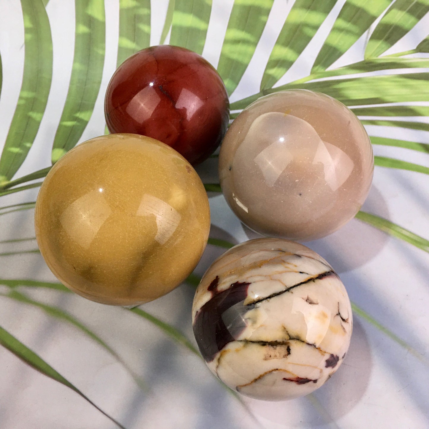 Wholesale natural polished mookaite crystal healing stones ball yellow pink mookite sphere balls for decoration 1kg