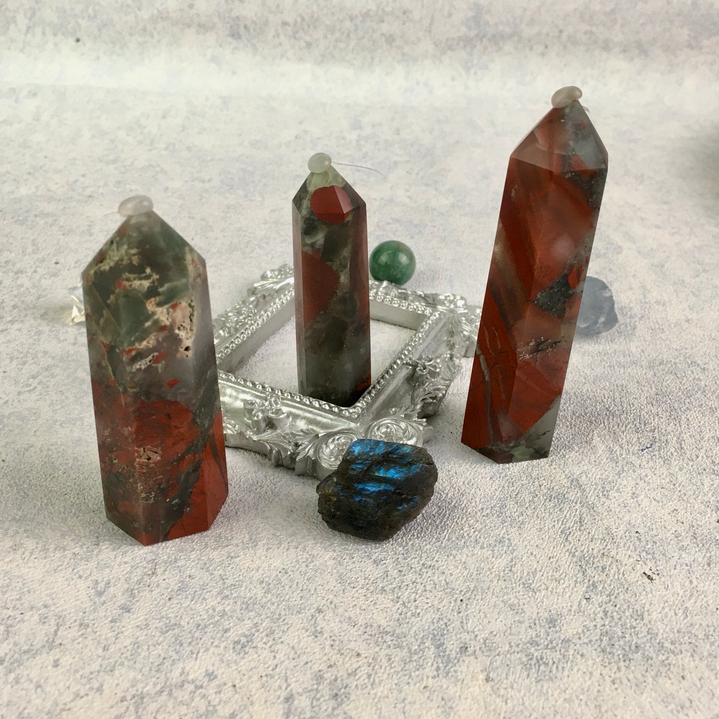 Wholesale Natural Healing Crystal Blood Stone Tower for Decoration 1kg