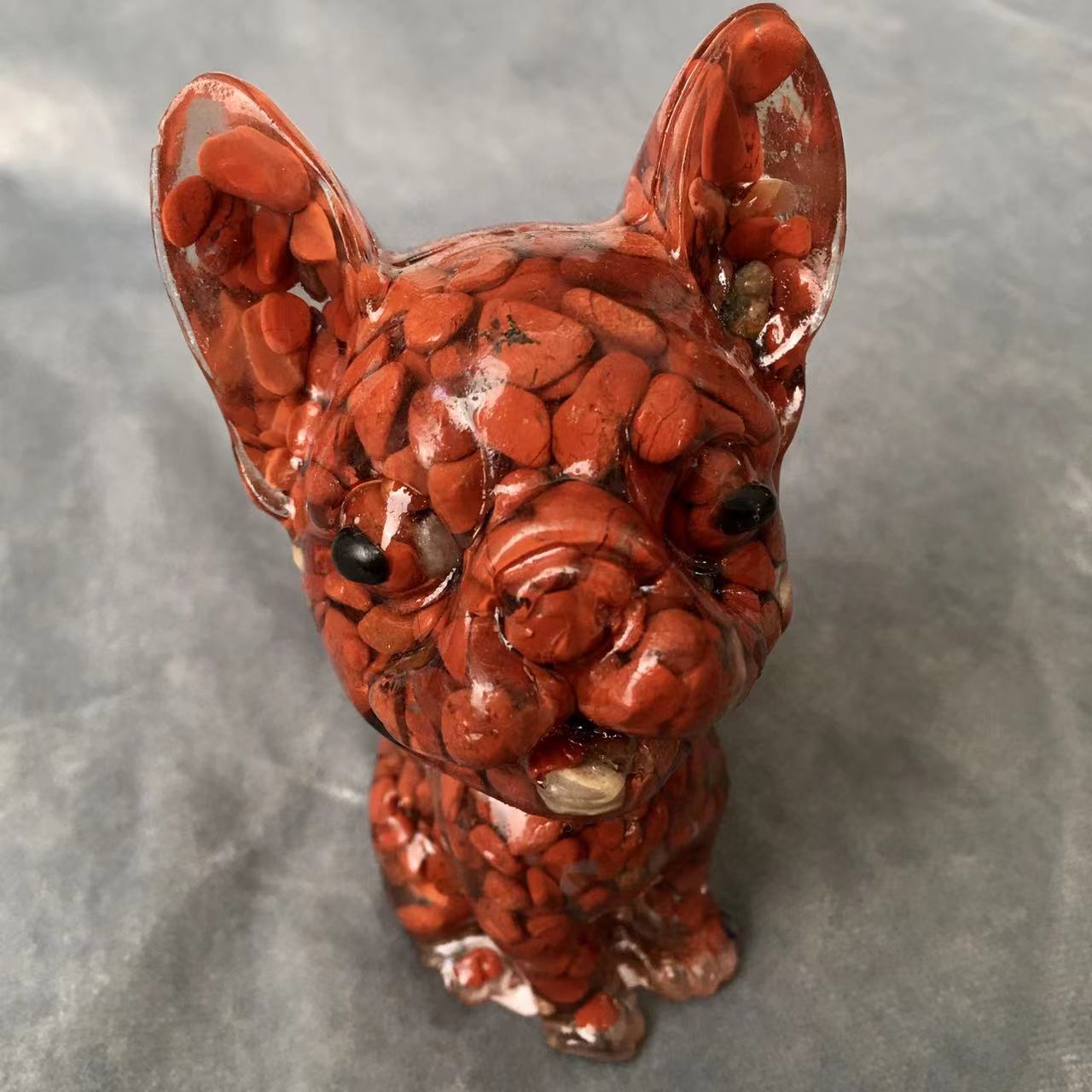 Wholesale Healing Crystal Chips Dog S for Gift Mixed and Stone Chips with Resin Natural Feng Shui Home Decoration