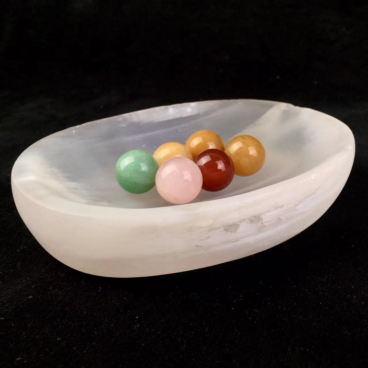 Wholesale high quality reiki natural crystal selenite bowl for decoraiotion