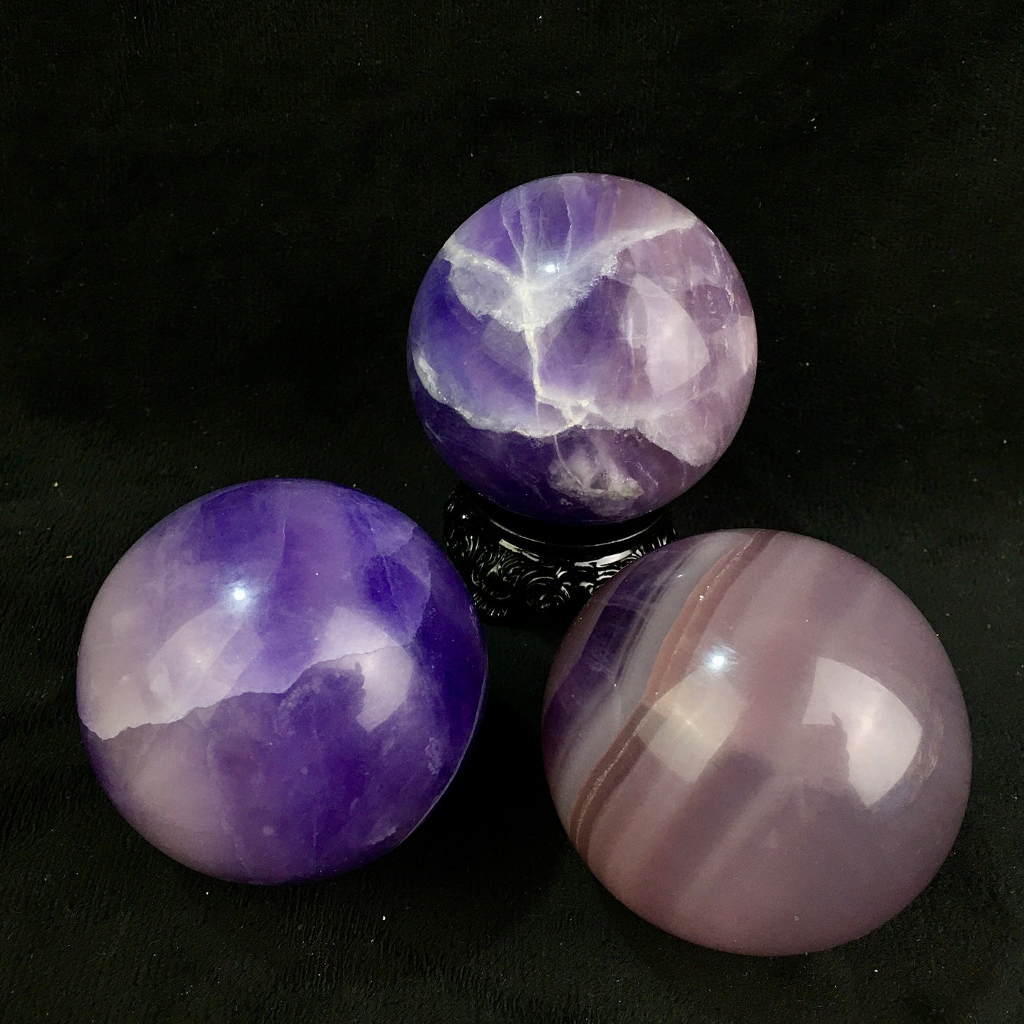Wholesale Natural High Quality Purple Fluorite Crystal Sphere For Home Decoration 1kg