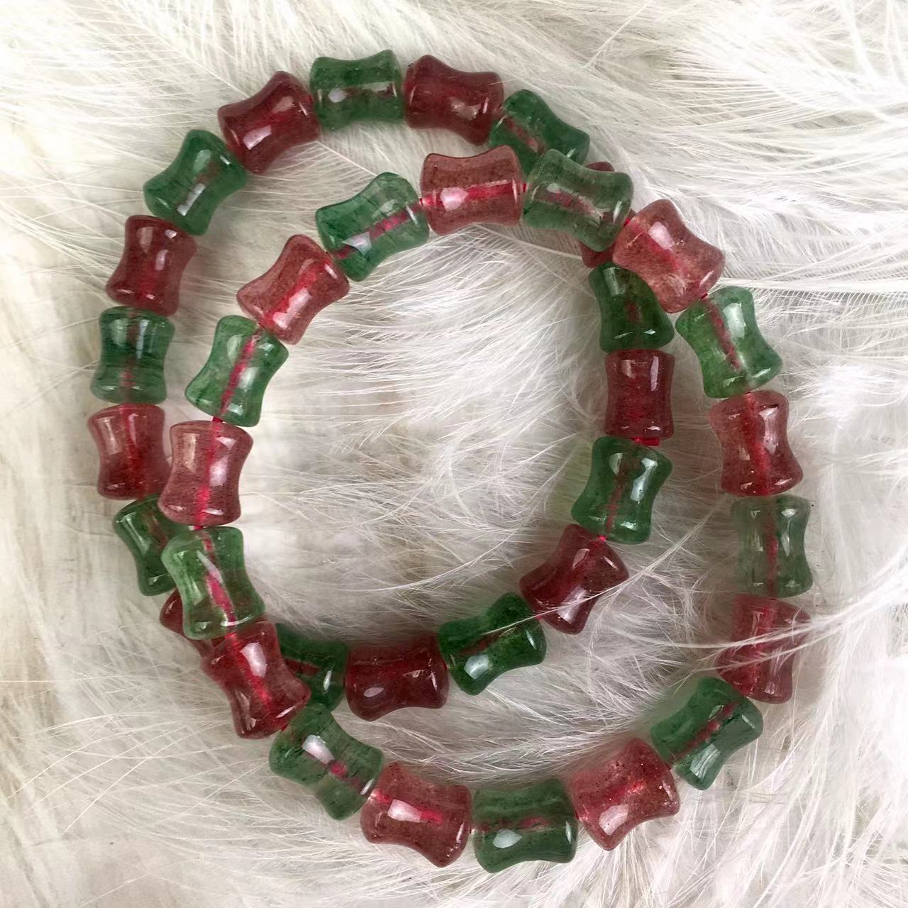 New Natural Strawberry Crystal Bracelet /Bangle Women's crystal Green strawberry and red strawberry bracelet 6mm