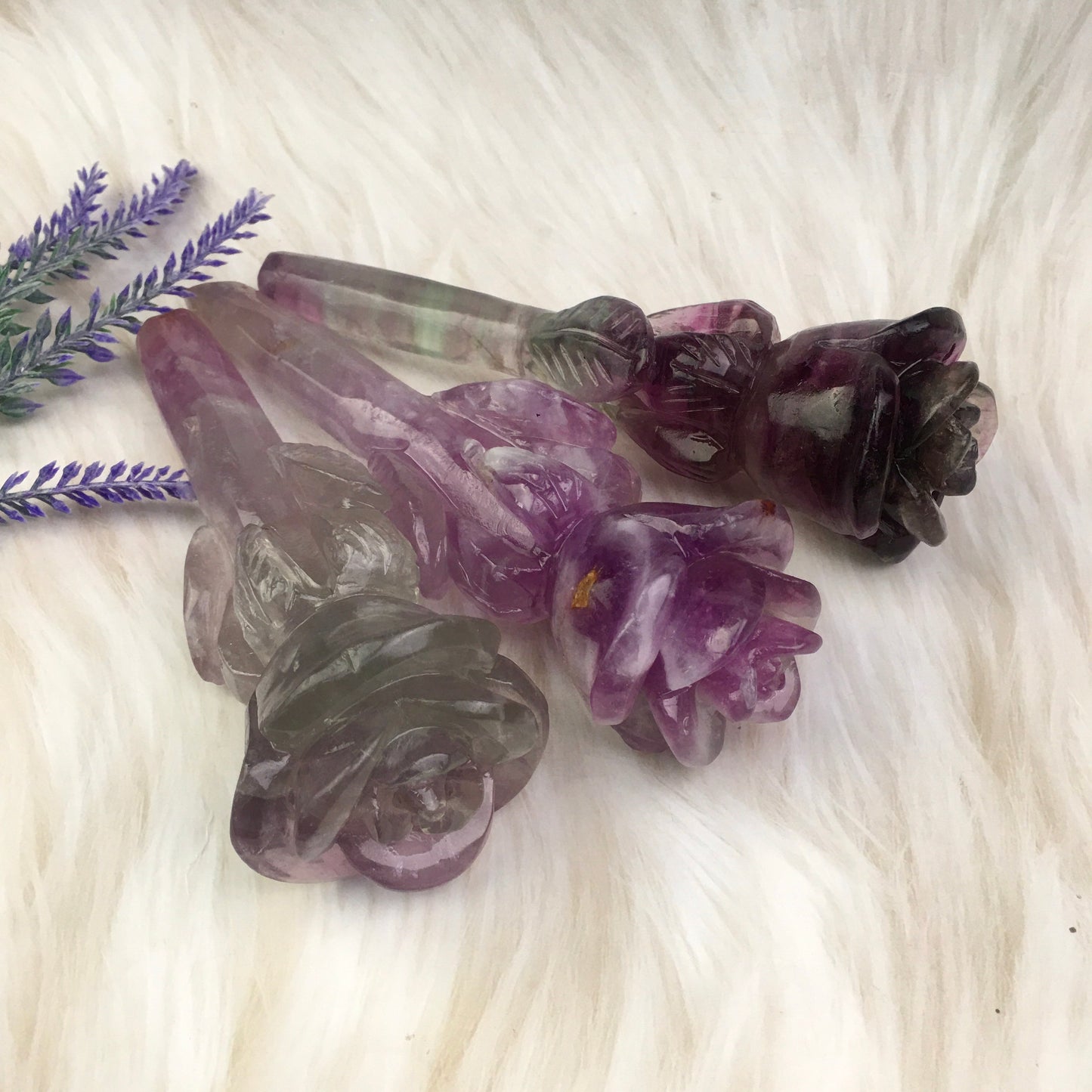Wholesale natural purple fluorite rose truncheon specimen purple fluorite rose wand raw stone point feng shui quartz for decoraiotion