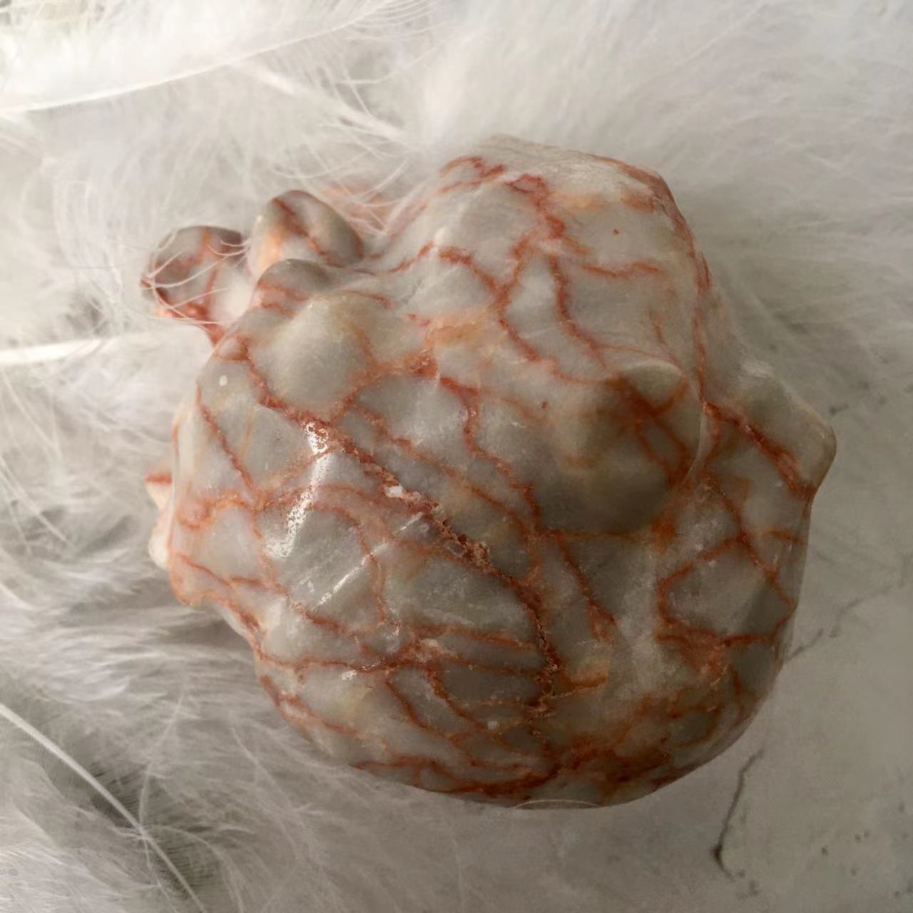 Wholesale Natural Stone Hand Carved Red obsidian and Red Net stone Quartz Crystal Cardiac Heart For Healing