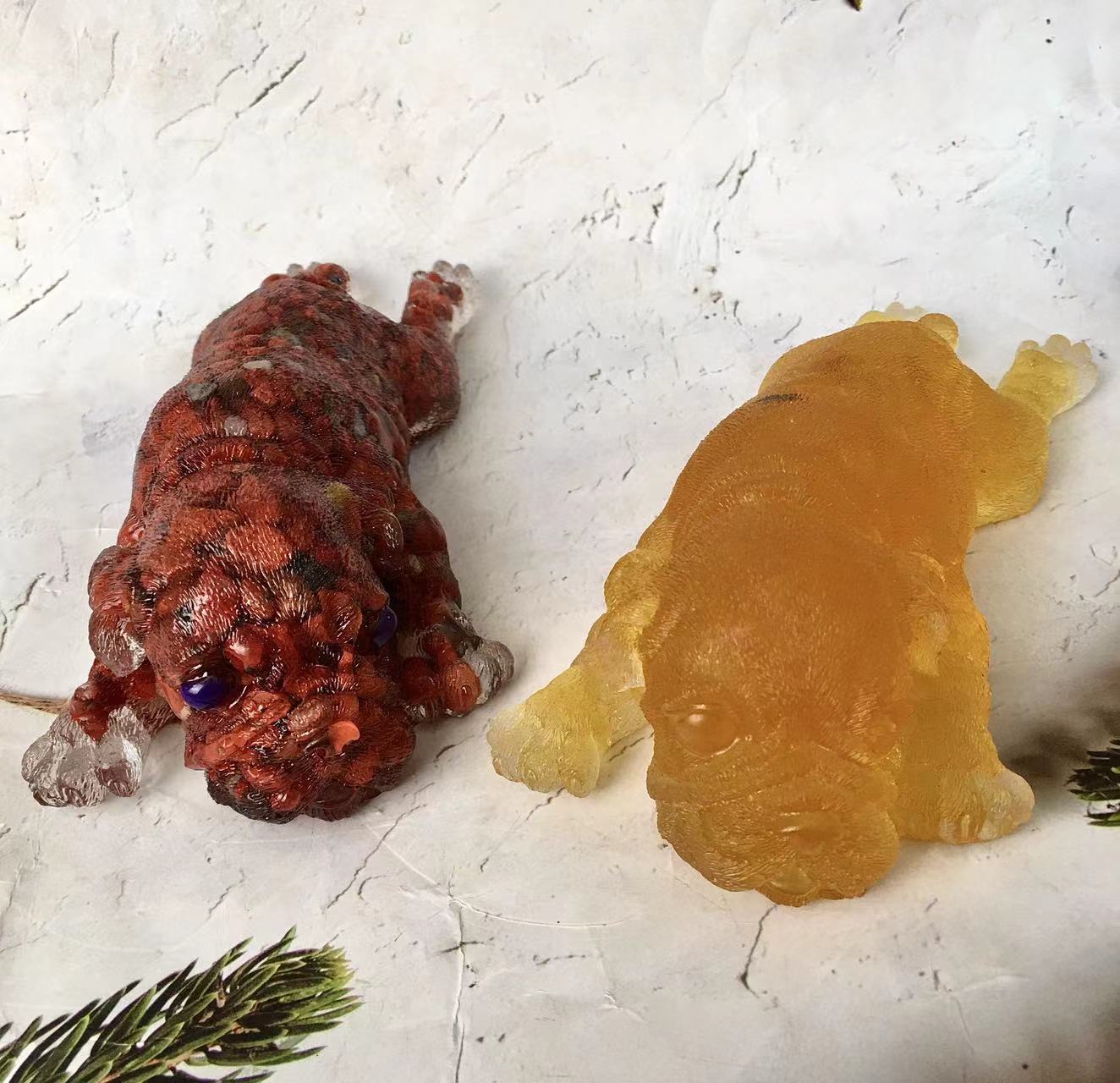 Wholesale Healing Crystal Chips Dog S for Gift Mixed and Stone Chips with Resin Natural Feng Shui Home Decoration