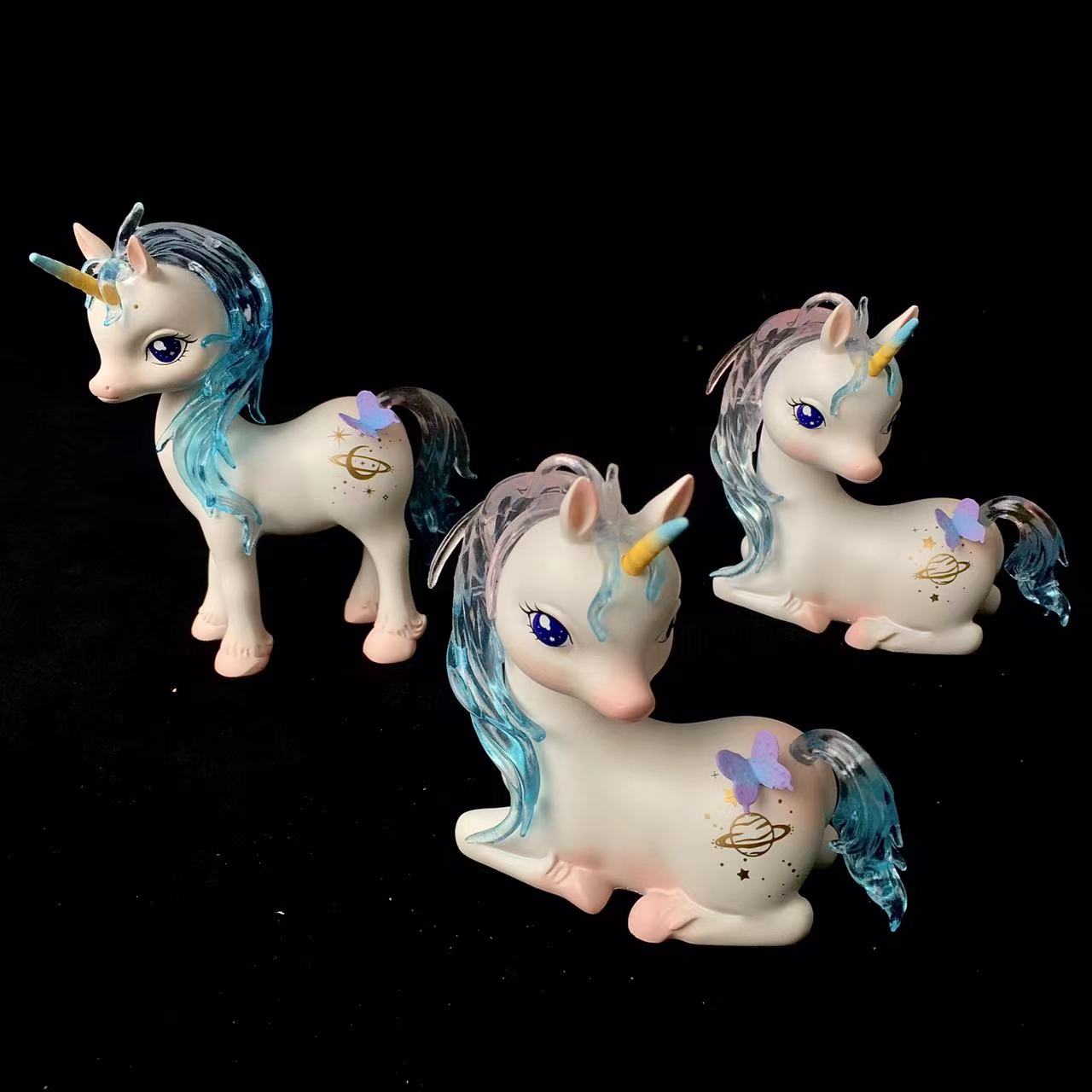 Resin Animals Beautiful Horse Sculpture Unicorn Garden set for gift