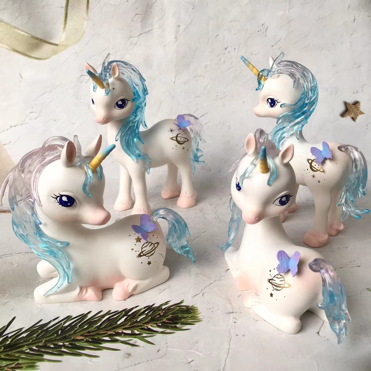 Resin Animals Beautiful Horse Sculpture Unicorn Garden set for gift