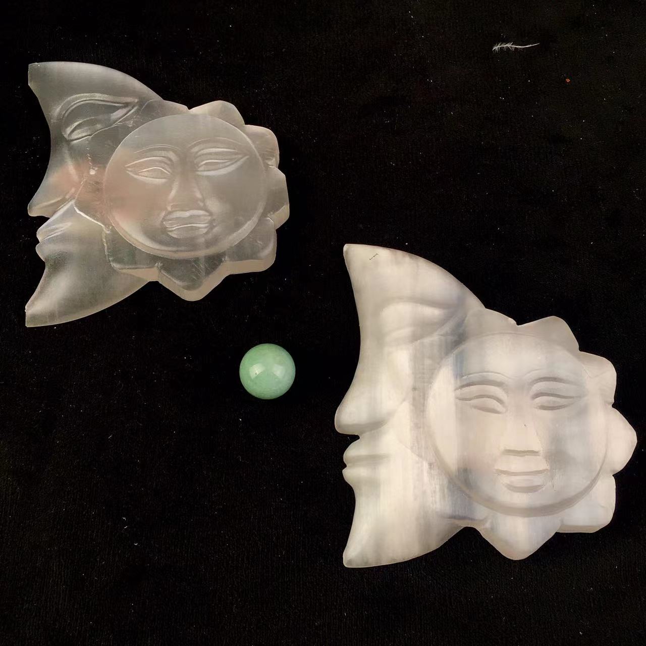 Wholesale high quality reiki natural crystal selenite moon and sun carving for decoraiotion