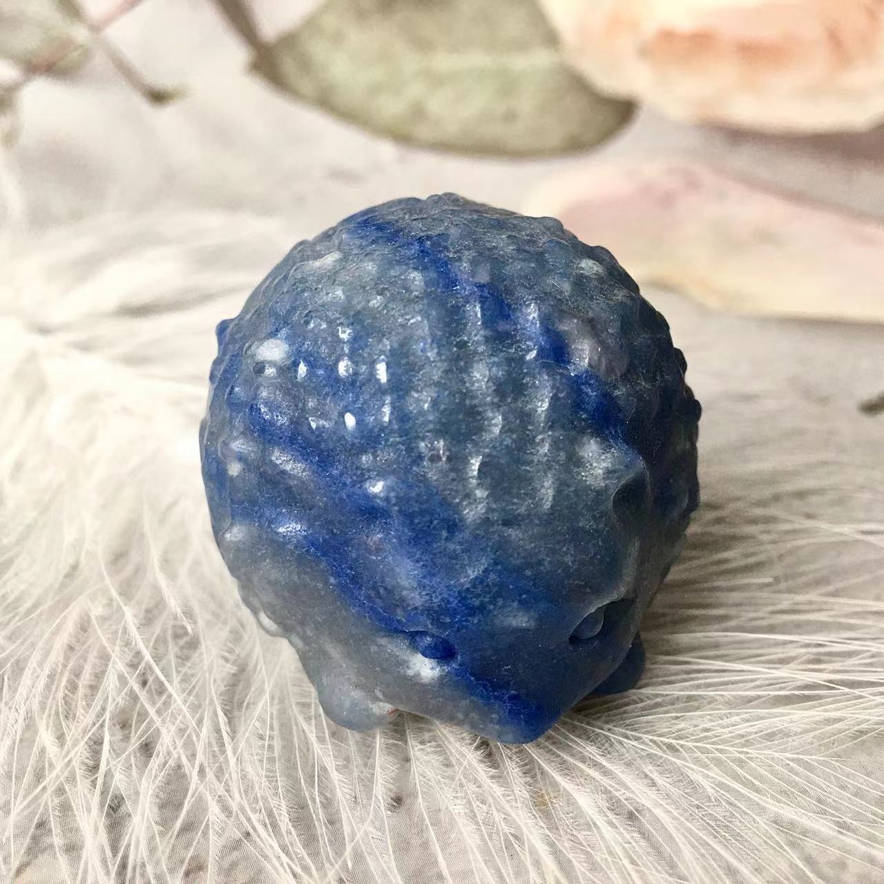 Wholesale Natural Quartz Hand Blue/Green aventurine Crystal Carving little hedgehog