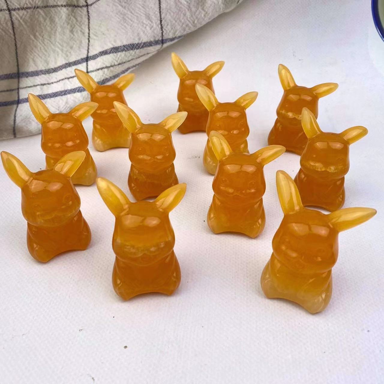 Wholesale Natural crystal High Quality Natural Orange Calcite Crystal Carved Rose quartz and Fluroite Pikachu for Decoration