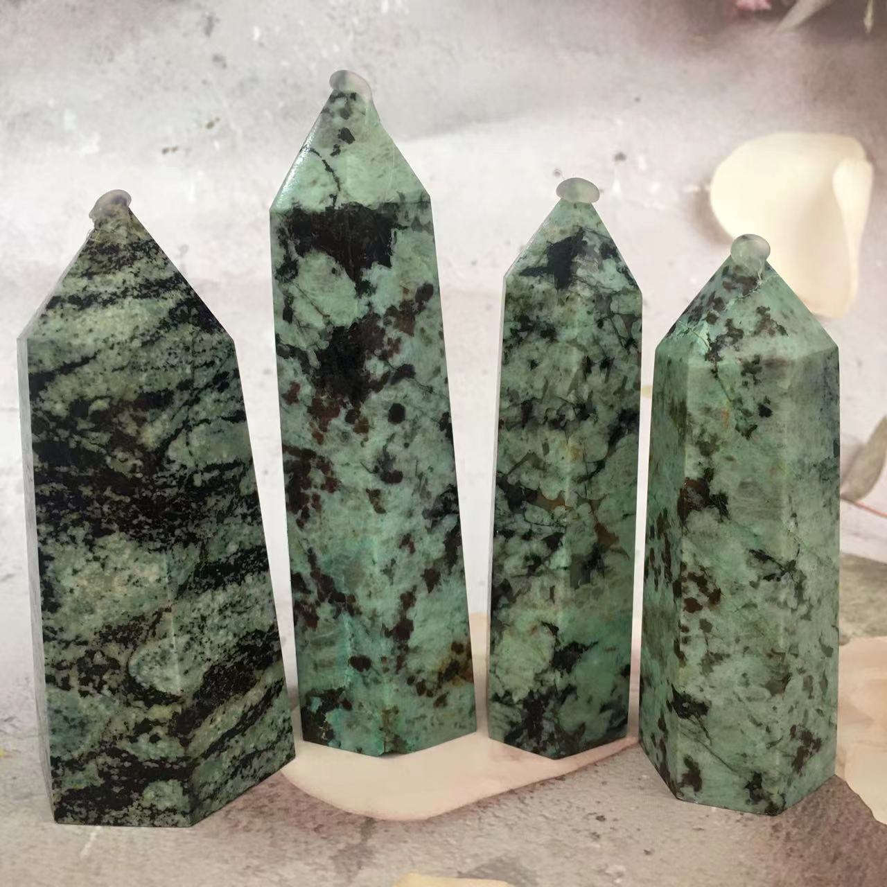 Wholesale high quality reiki natural crystal Phonenix tower for decoraiotion 1kg