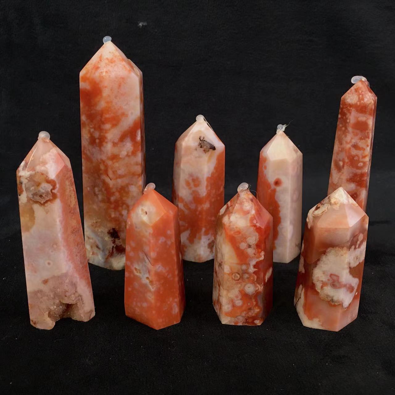 Wholesale high quality reiki natural crystal Red sakure agate tower for decoraiotion 1kg