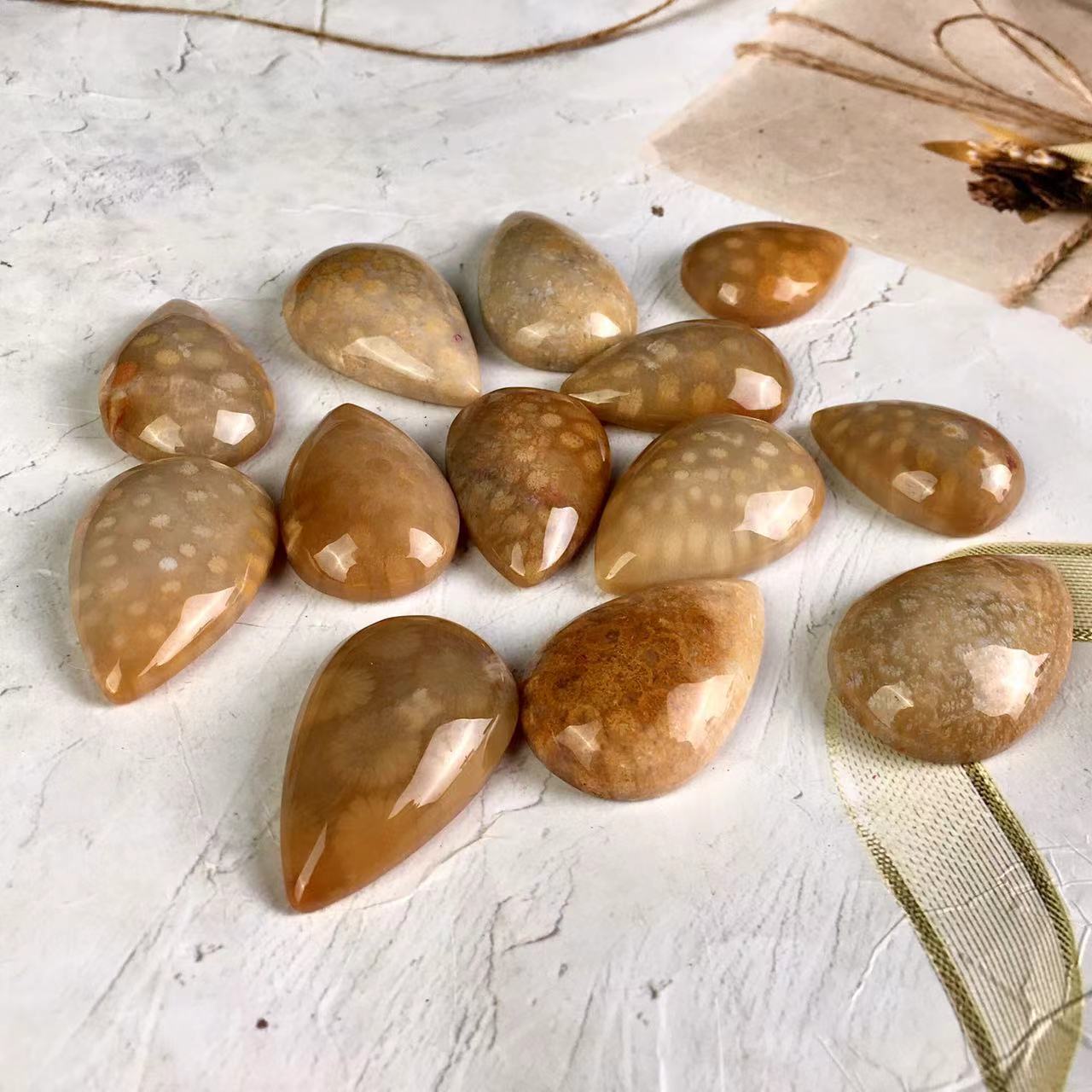High quality wholesale Natural Crystal Coral pendant For Decoration