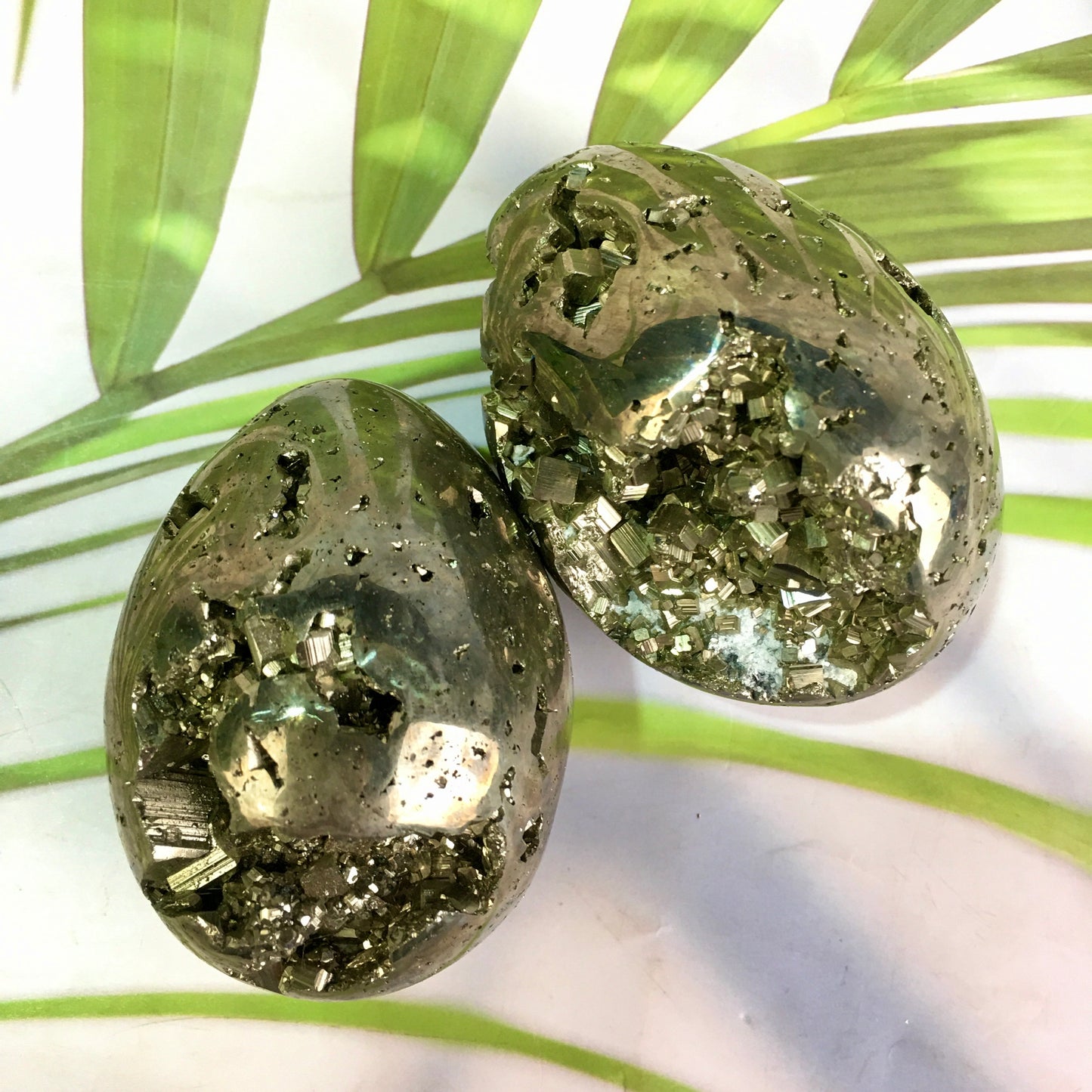 Wholesale natural chalcopyrite ore quartz eggs Gold gem polished pyrite crystal eggs for Decoration 1kg