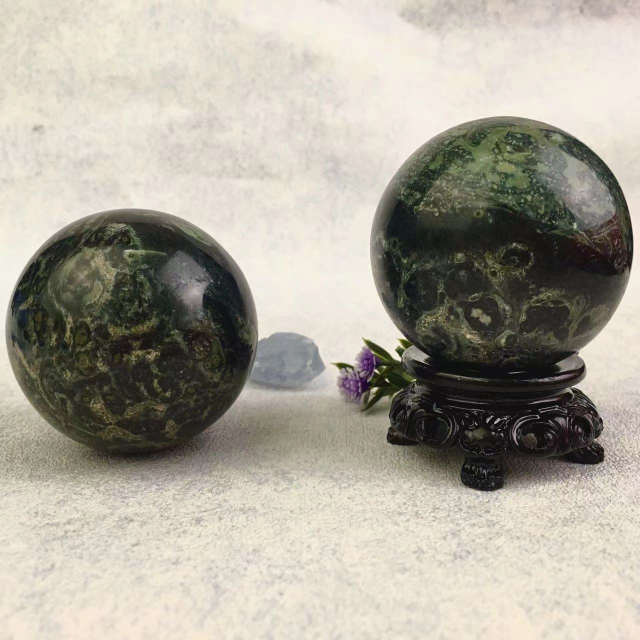 Wholesale high quality reiki natural Kambaba sphere for decoration 1kg