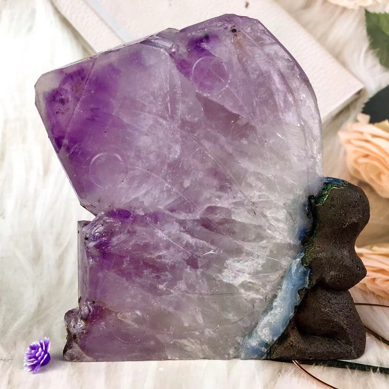 Wholesale high quality reiki natural crystal purple quartz fairy carving for decoraiotion