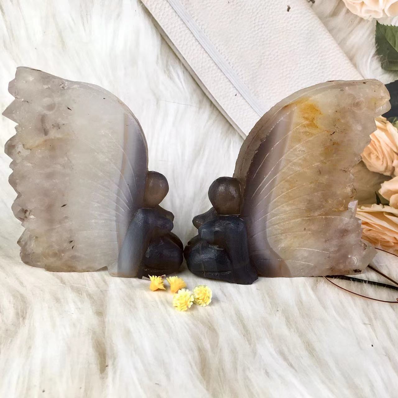 Wholesale high quality reiki natural crystal white quartz fairy carving for decoraiotion